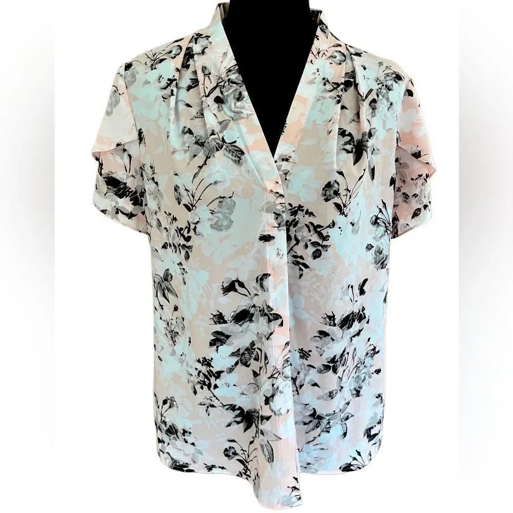 NWT Calvin Klein pink/gray/black flutter sleeved v neck blouse size PXL.